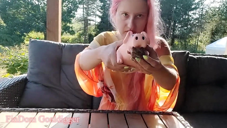 FinDom Goaldigger: Pyapig, sněz své maso