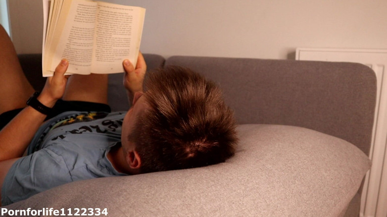 Pornforlife1122334: Saya Suka Duduk Di Muka Abang Tiri Nerd Saya Terutama...