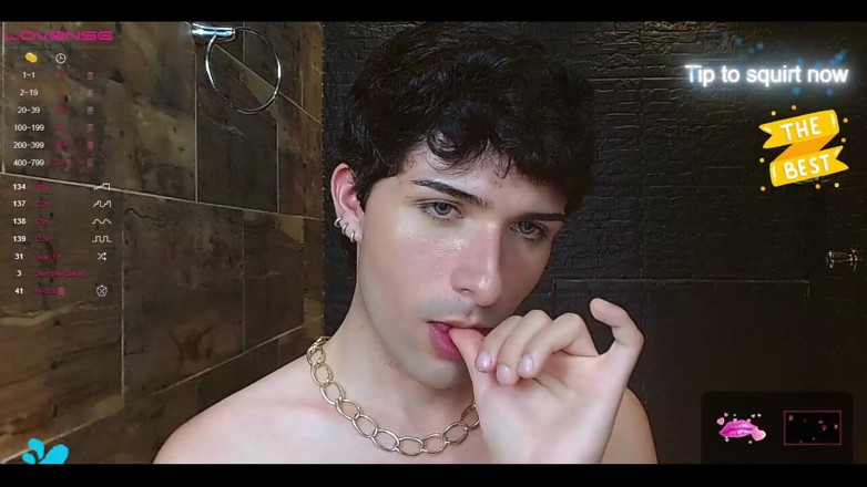 Diego_latinboy: Glutton Eating While Having Sex and Masturbating Naked on Camera