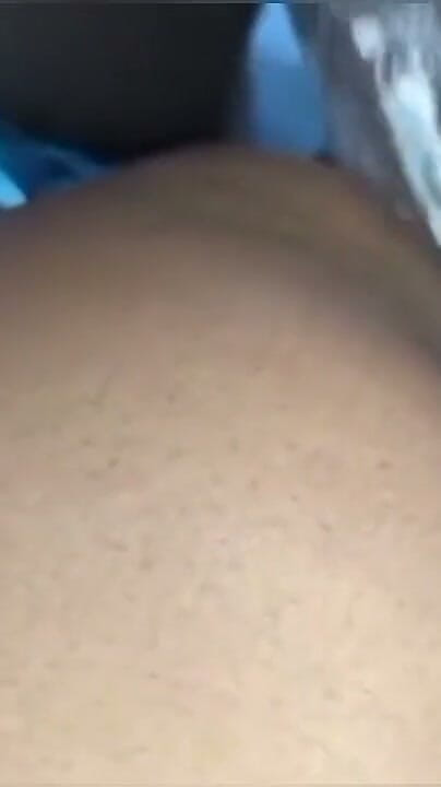 Ugandahotgirls112: Moglie Sposata Tradisce Con Il Suo Amico 20, Scopando Così Duramente...