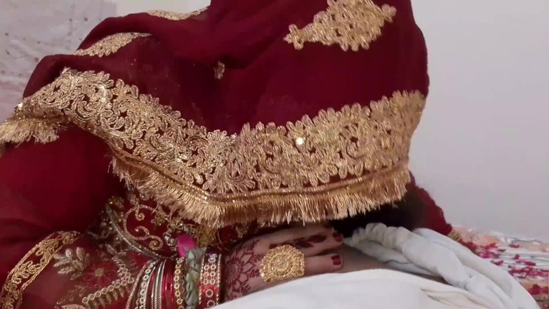 QueenbeautyQB: Indian Suhagrat Seks Malam Pertama