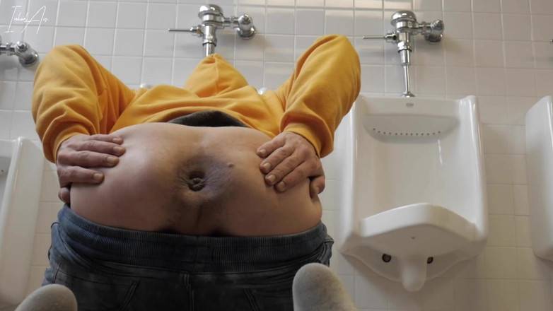 Inkdass: Une exhibitionniste arabe koweïtienne se fait baiser à poil en public,...