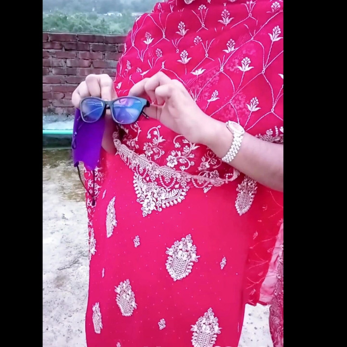 Your-Eshita: La bella ragazza deshi viene scopata video parte 01