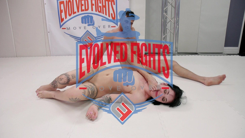 Evolved Fights: Charlotte Sartre Vs Lance Hart
