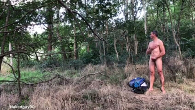 Benbinaked: Nackter typ, cruisung im wald