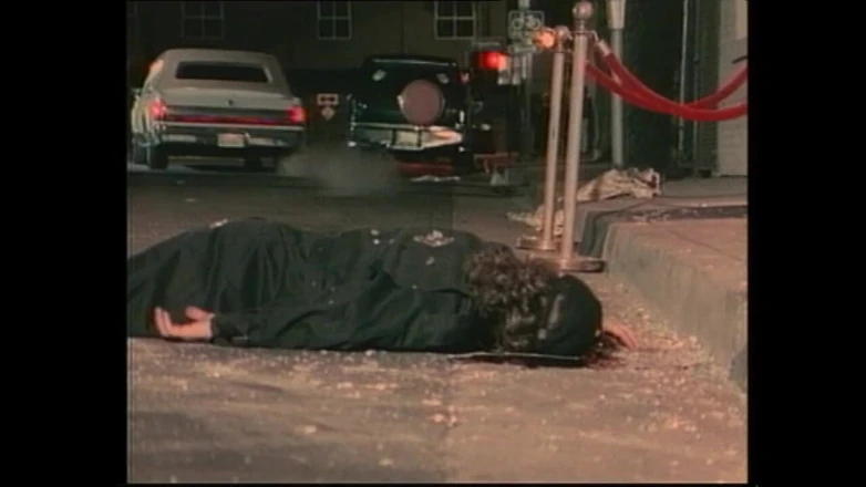 MUSCHI TV - our best full movie: Покрытая спермой шлюшка услуги строительной команды с ртом и киской (полный футбольный фильм)