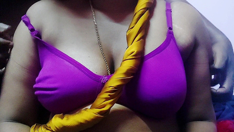 Desi Mohini: Cunhada deu diversão completa ao garoto