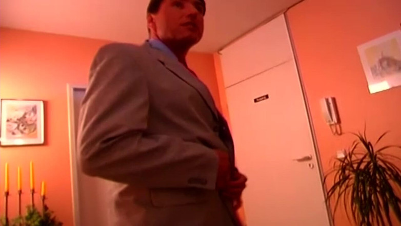BDSM6.CLUB: Bizarre Spanking Threesome with Dripping Mature Sluts