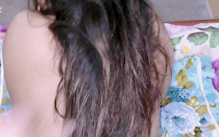Sairaxsaim: Desi Bhabi
