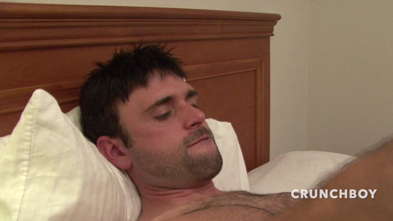 Crunch Boy: Mladý gay kouří tyto heterosexuální kámoše a šuká bez kondomu