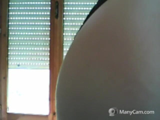 savannahamatoriale: Você é um verme. Meu banheiro