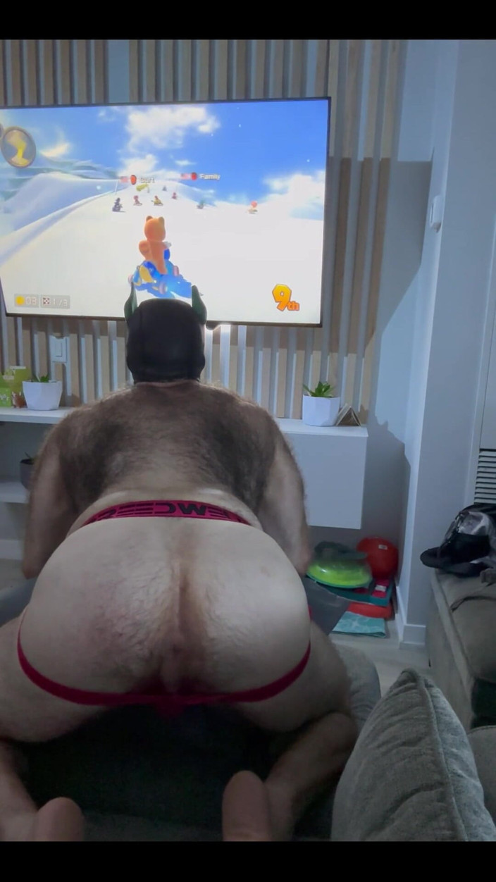 BeefyCanuck: Hanya Sedikit Puppario Kart