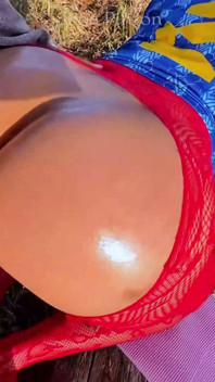 Krásná štíhlá Kolumbijka Jenn Pinzon dostává creampie na hoře se svým velkým zadkem