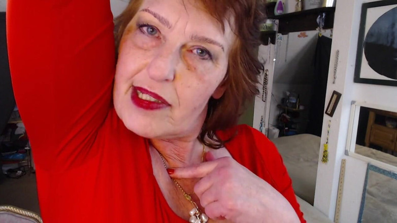 dawnskye1962: 988 Dawnskye ottiene leccata di culo da sean con chiacchiere...