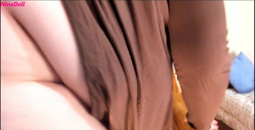 Nina Doll: Čas lízat můj zadek