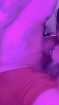 Tetona ébano novia da mejor mamada del mundo