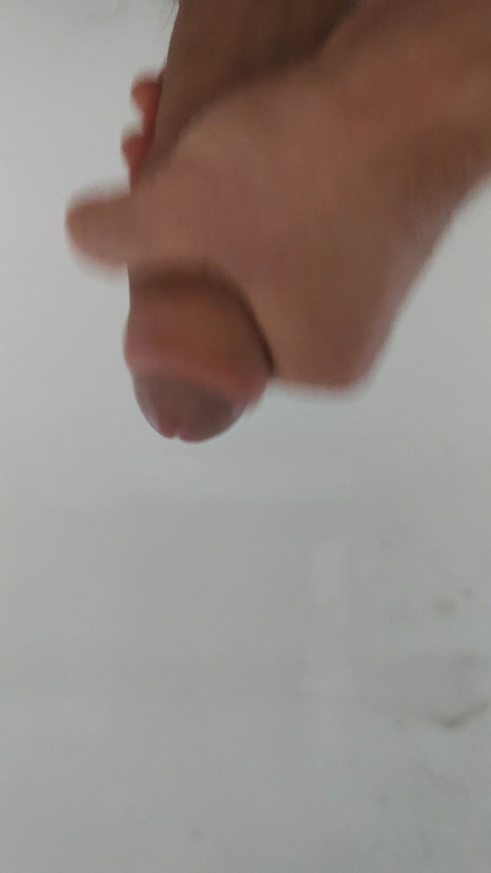 Peanuts_69: Santai kencing