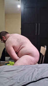 Jazda moją grubą dupę na moim dildo