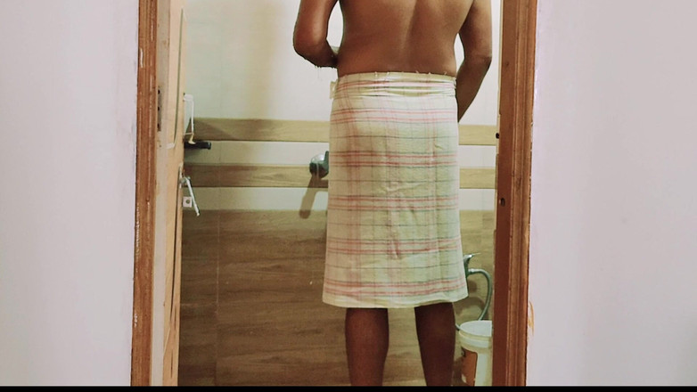 raka use: Badezimmer masturbieren und dusche