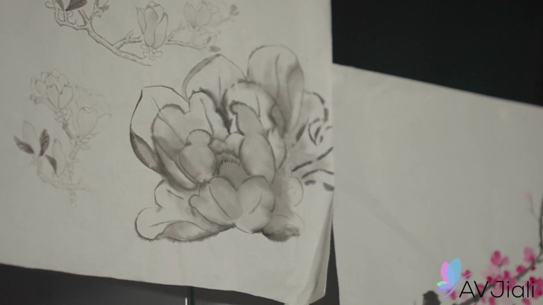 AV Jiali: Artistă tatuatoare țâțoasă, Li Zhiyan, futută de un client