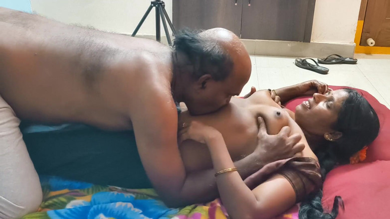 Desi palace: Desi House Wife Saree Hardcore Fuck