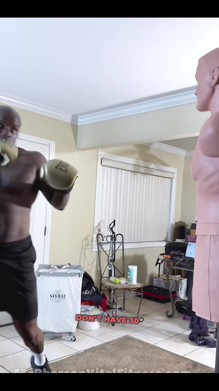 Hallelujah Johnson: Mcpherson Vital Fitness část 69