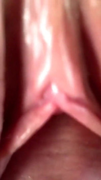 Fuck 'n' Piss. Close-up