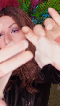 Asmr:破れたラテックス手袋Arya Grander