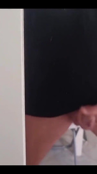 Home Alone - Christmas Cumshot with a Huge Cock
