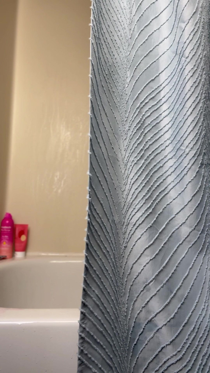 littleanda: 나와 함께 샤워하기