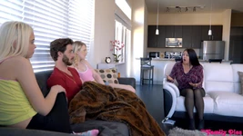 Stepfamily Creampie - S2:e6
