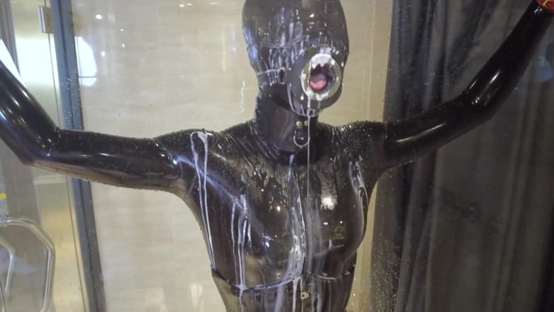 Aisan girl bondage: Mz20 - the Girl in Latex Clothing Locked in a Glass...