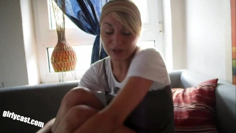 Girlycast: Sweet Nina primo video di sesso privato