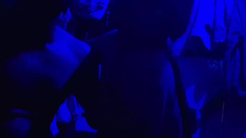 Busty Banuu: XXX poorn aanand raat seks ashlil vidiyo