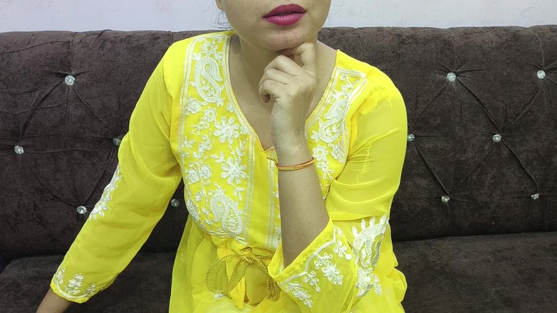 Saarabhabhi6: 18 Years Old Indian Teen Girl Saara Showing Her Wet...