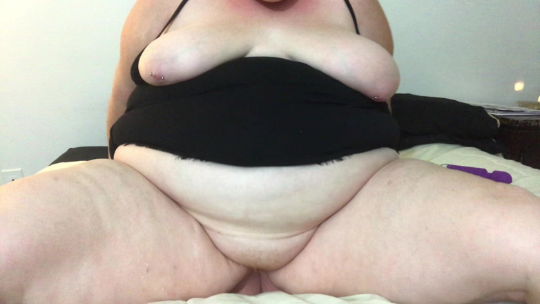 Julie Ginger: Julies Squirting Session