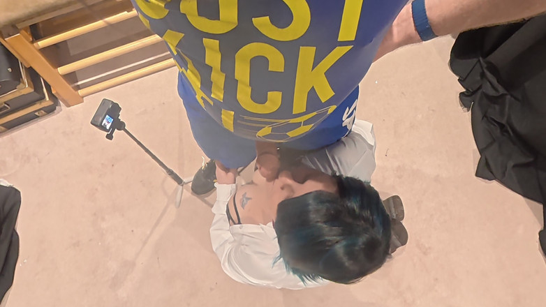 The Izars: Die schmutzige schlampe und der geheime lovenese vibrator der lehrer...