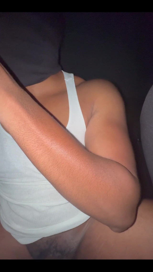 Car Gets Sticky (Tailandxxx)