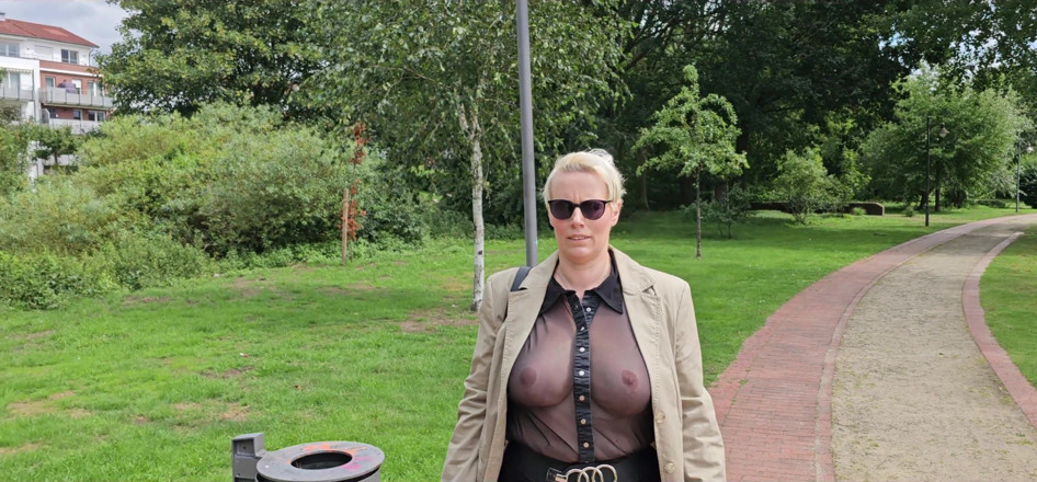 UserBitch1: In the City Park