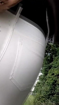 Tranny Walk & Wetting in Hot White Jeans!! Pissed!