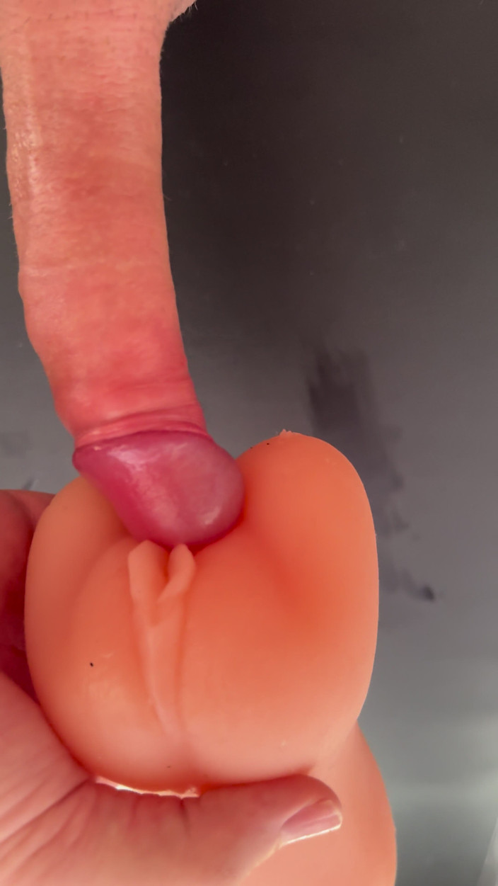 SoloEdgeMaster: Sex toy pussy fucking and big cumshot on pussy.