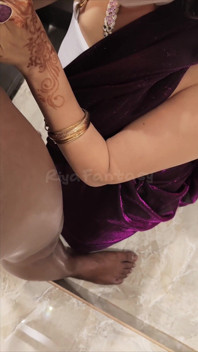 Saree 28 riya fa pompino grande cazzo