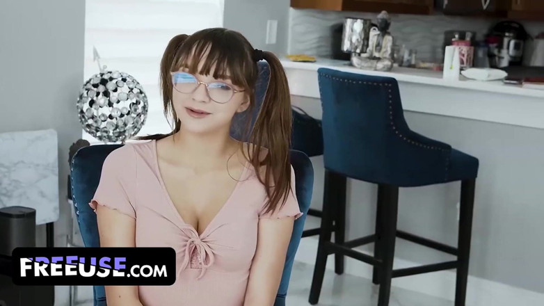 FreeUse Milf: Hookup: Three Sex Addicts Decide to Fuck the Therapist Instead...