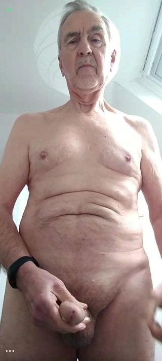 Silver Fox Sex: Nadržená, když jsem malovala