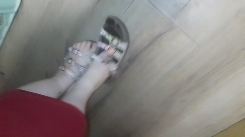 tammara big: 磨损的Birkenstock鞋子