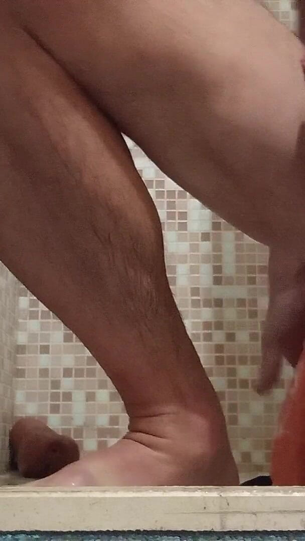 Funny in the Shower (Ferro Fap) Funny in the Shower (Ferro Fap)