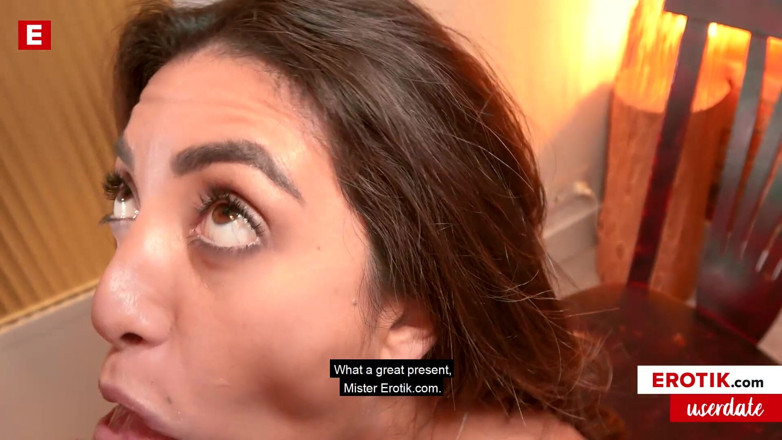 Erotik Com Userdate International: Frida Sante est toujours prête à chevaucher une bite bien dure