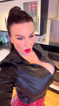 I'm your new stepmum let's not tell Stepdaddy