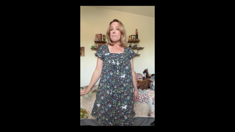 Jane Cane: Wade Swears This Nightgown Makes Me Totally Unfuckable