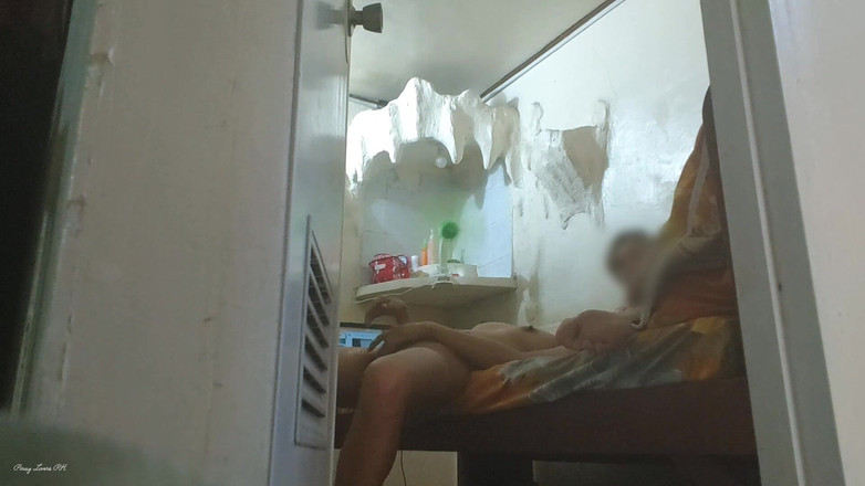Pinay Viral Scandal: Indiana meia-irmã me pegou masturbando, acabou em sexo hardcore, boquete